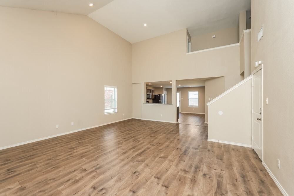 2609 Hutchins Dr - Photo 7 of 17