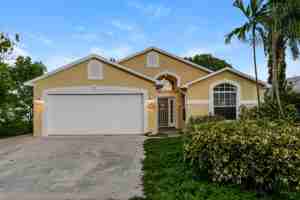 featured image of 6285 Lauderdale St