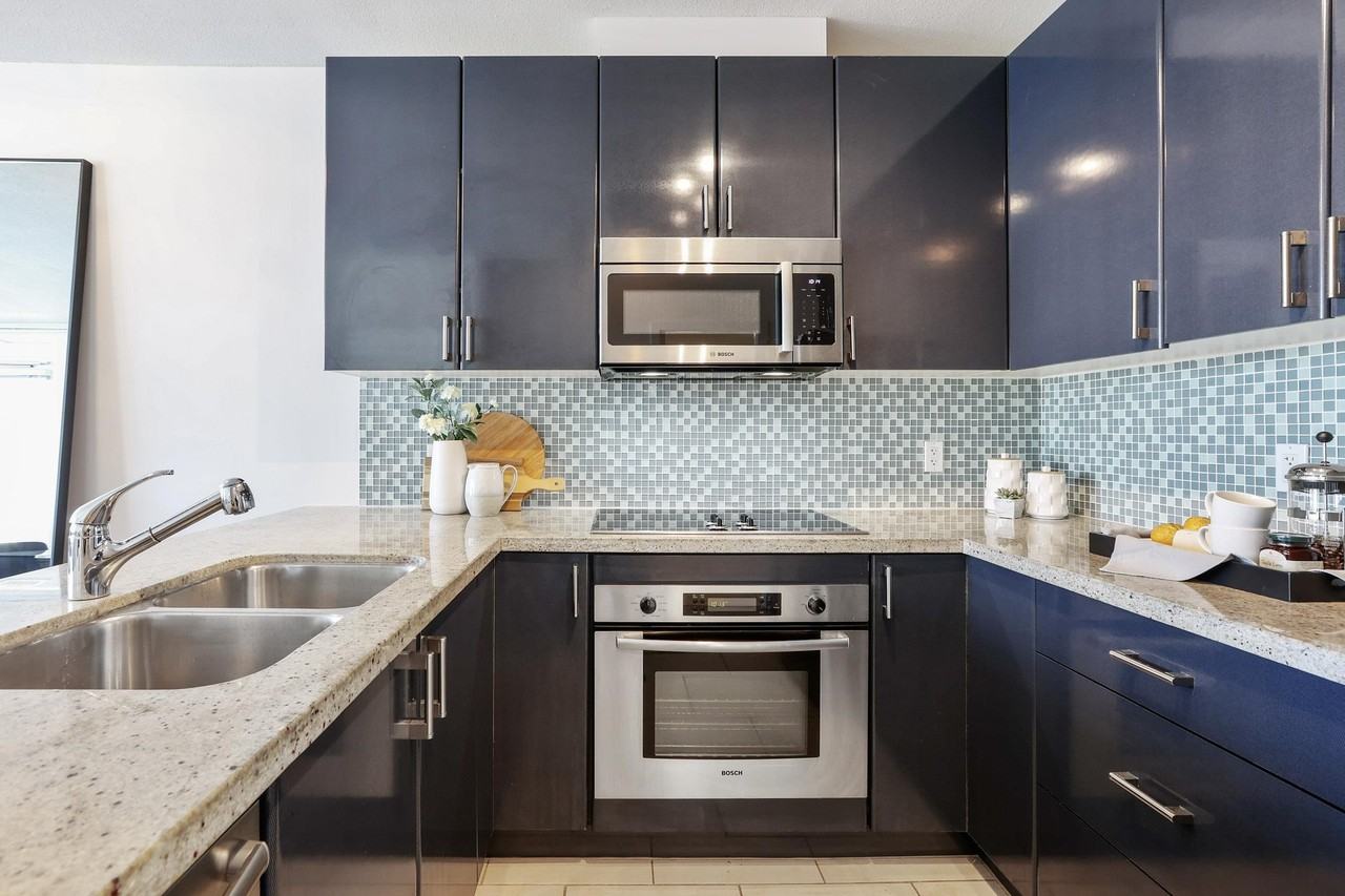 1188 Pender St W #1602 - Photo 3 of 19