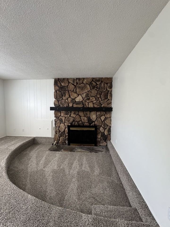 1825 Arthur St - Photo 4 of 28