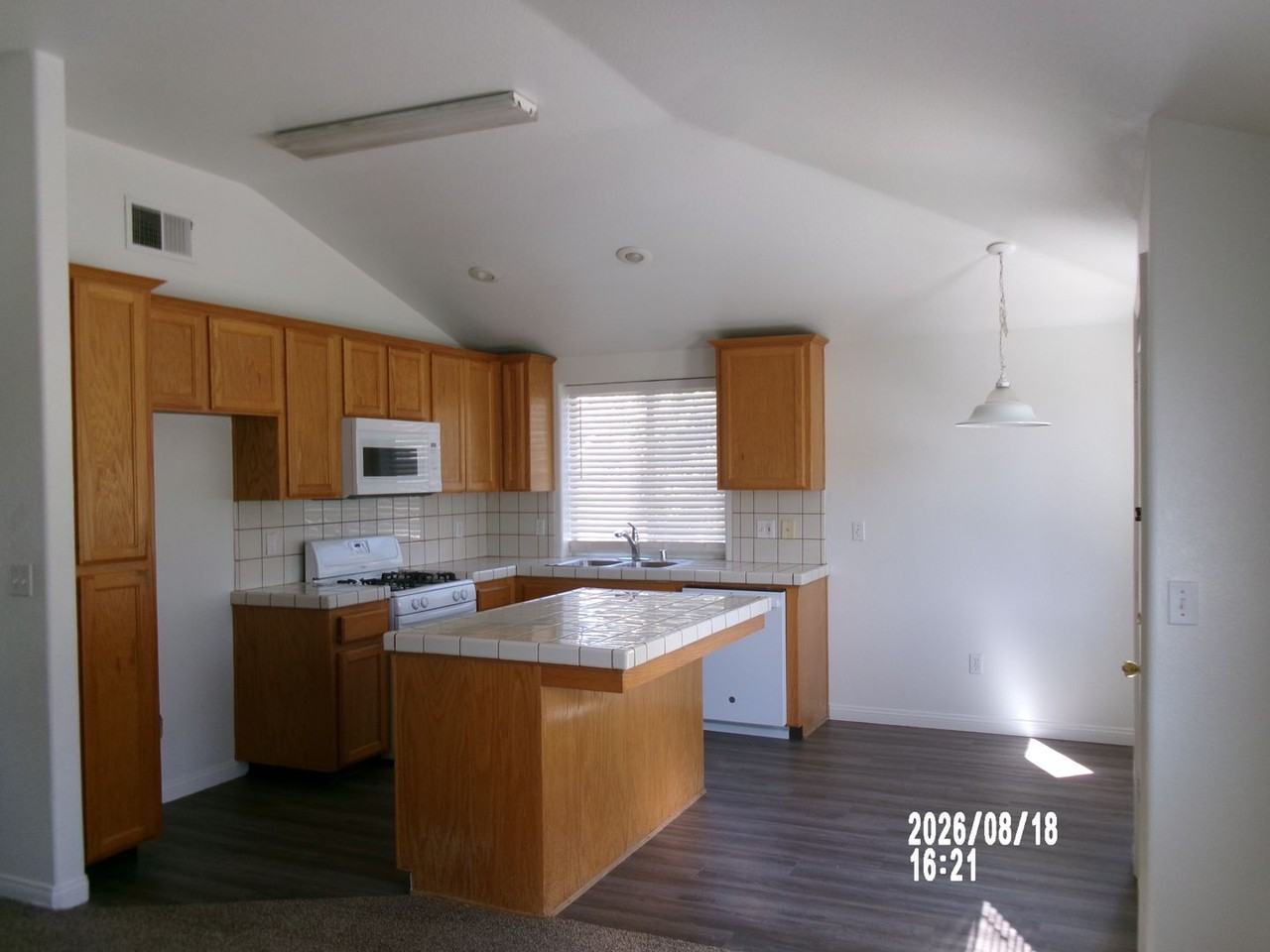 14111 Via Contento - Photo 6 of 16