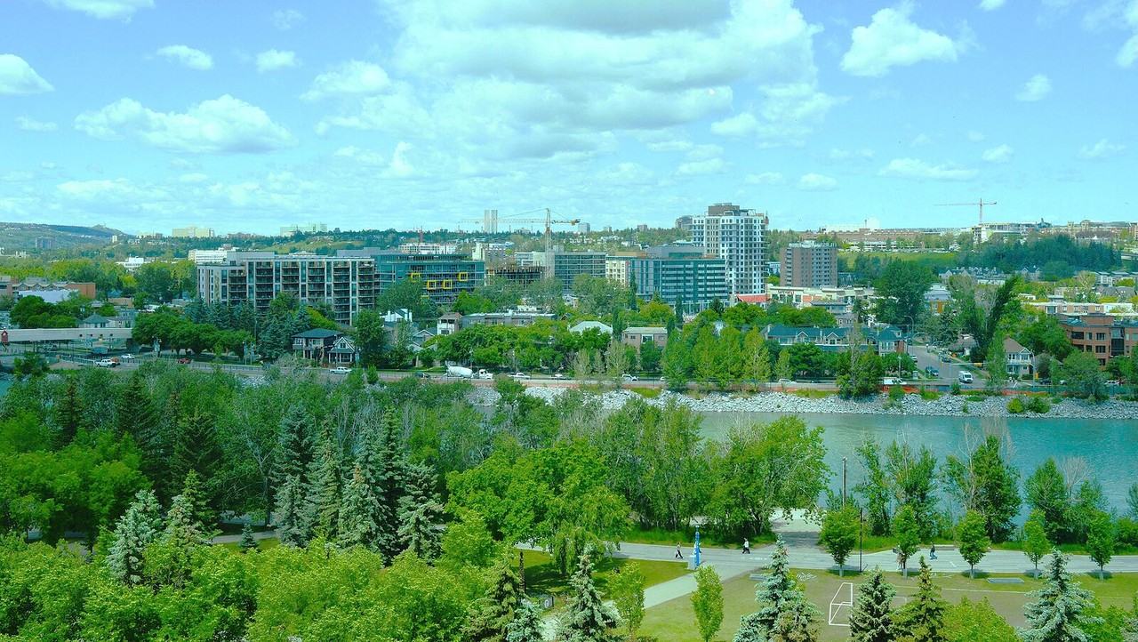 801 Eau Claire Lookout - Photo 2 of 15