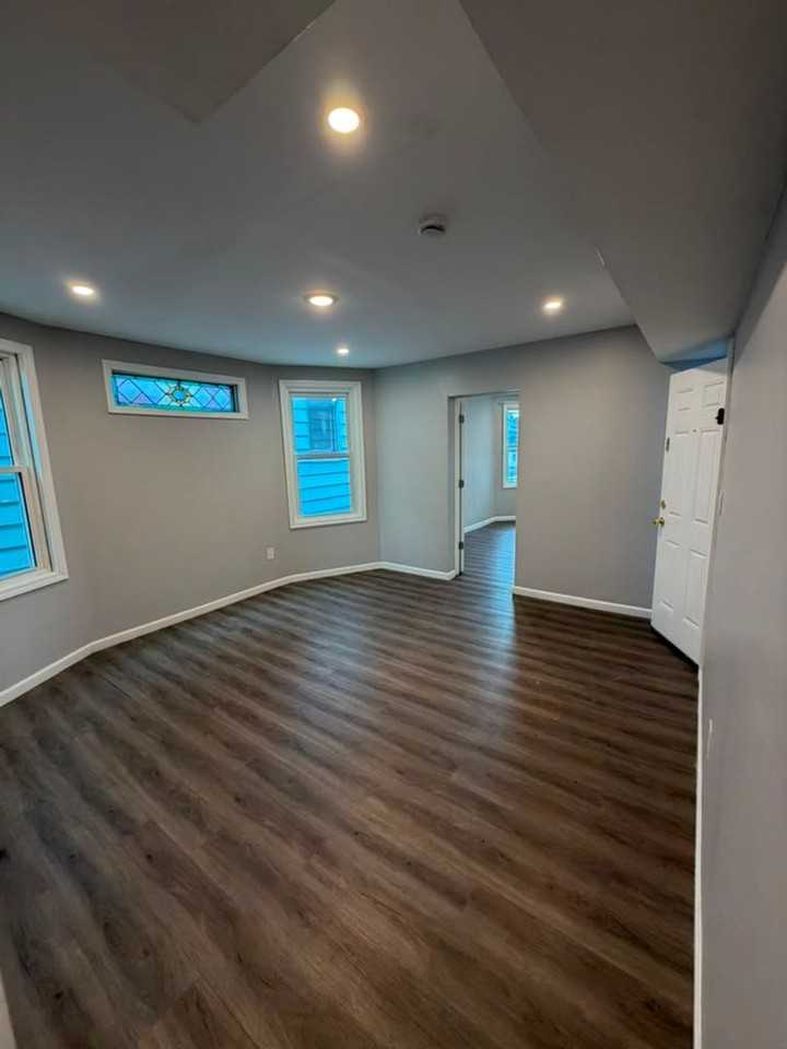 224 N 9th St - Photo 5 of 22