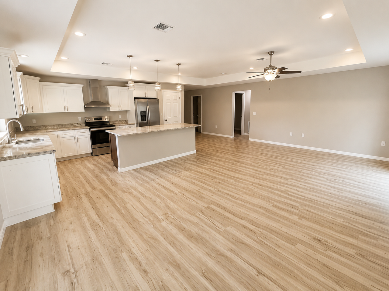 12053 Centralia Rd - Photo 2 of 18
