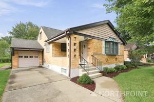 featured image of 3881 Matson Ave