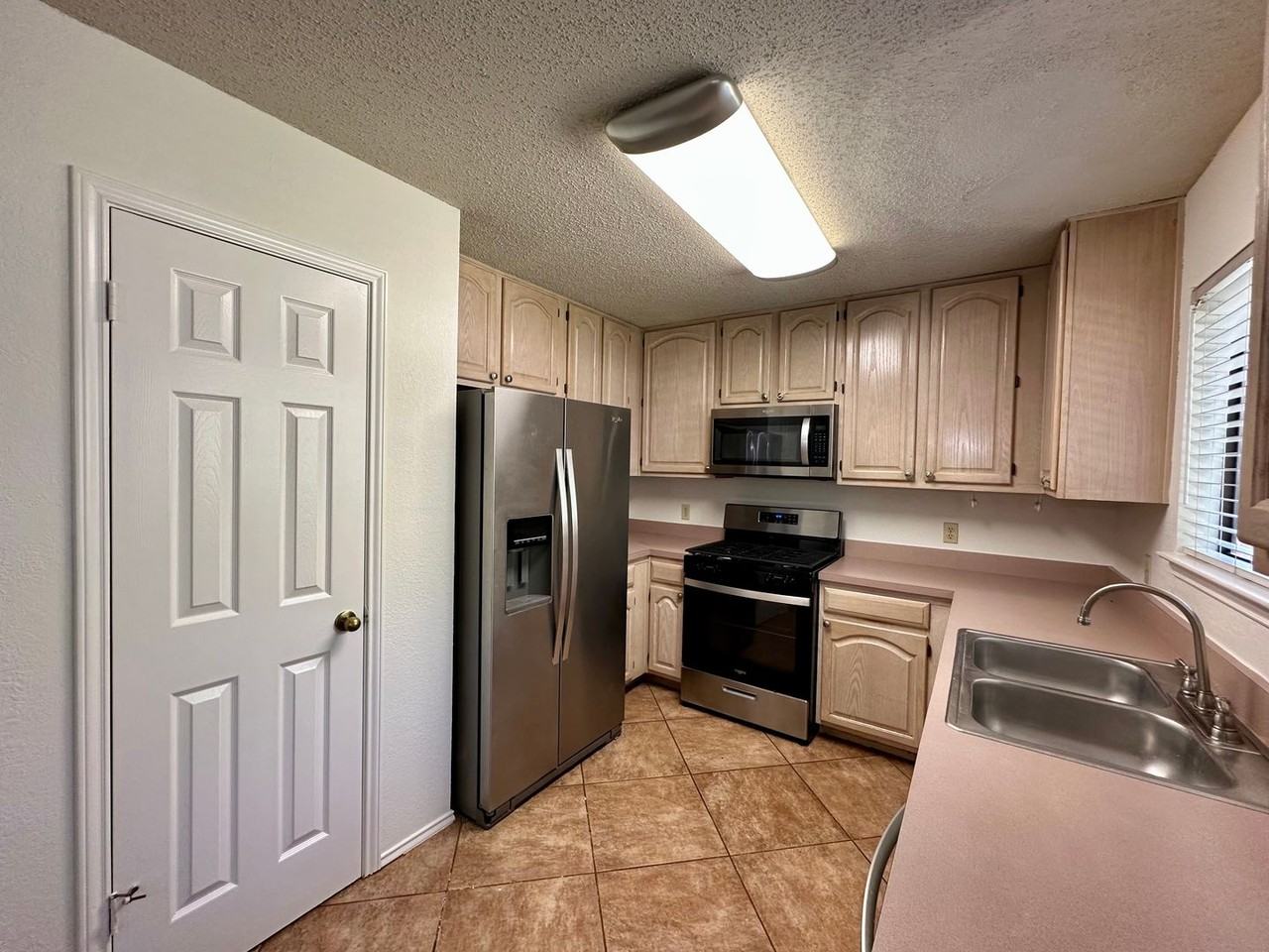 2506 Tierra Blanco Trl - Photo 5 of 37