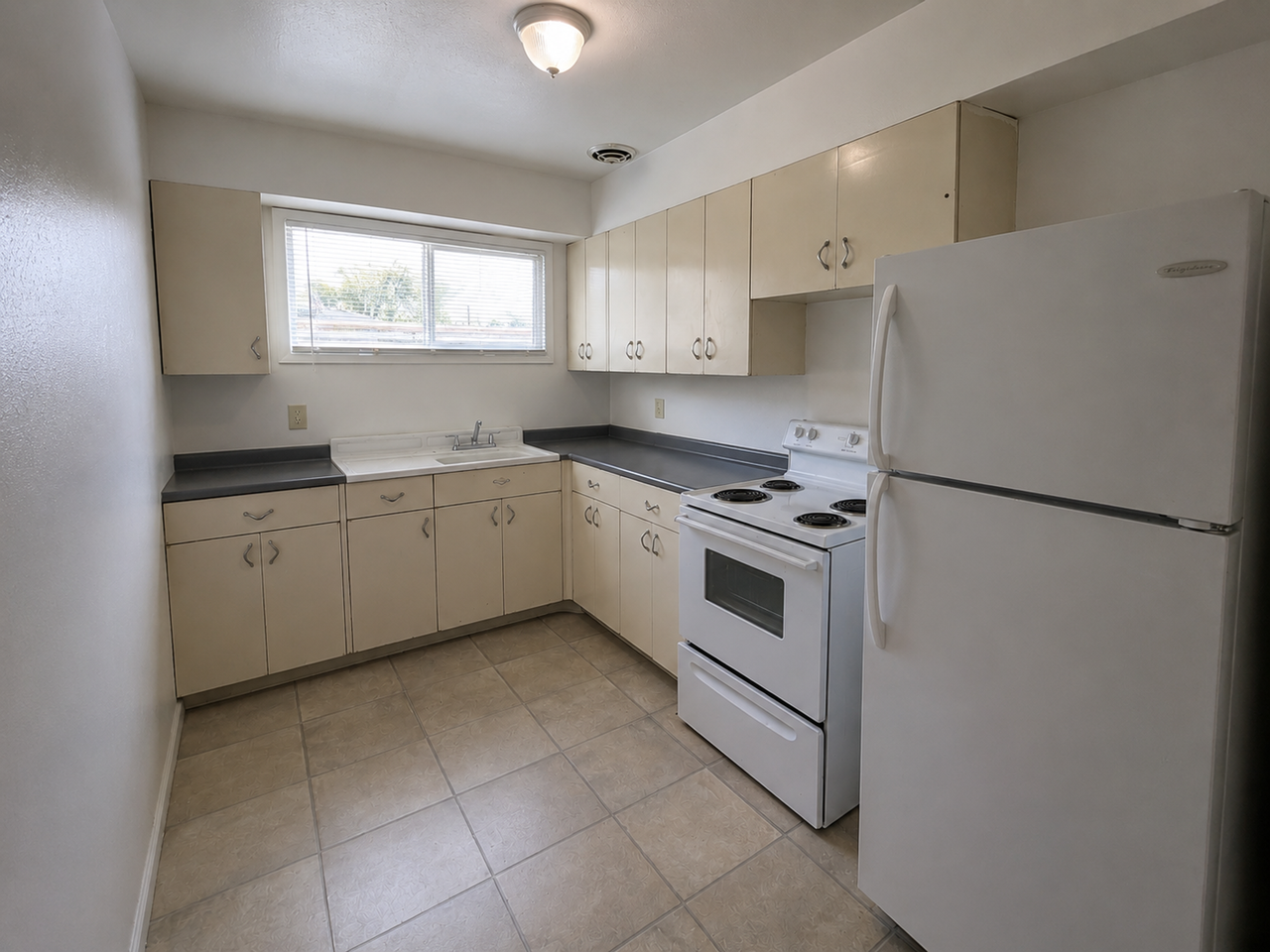 The Samantha Apartments in Browne's Addition! - Photo 2 of 18