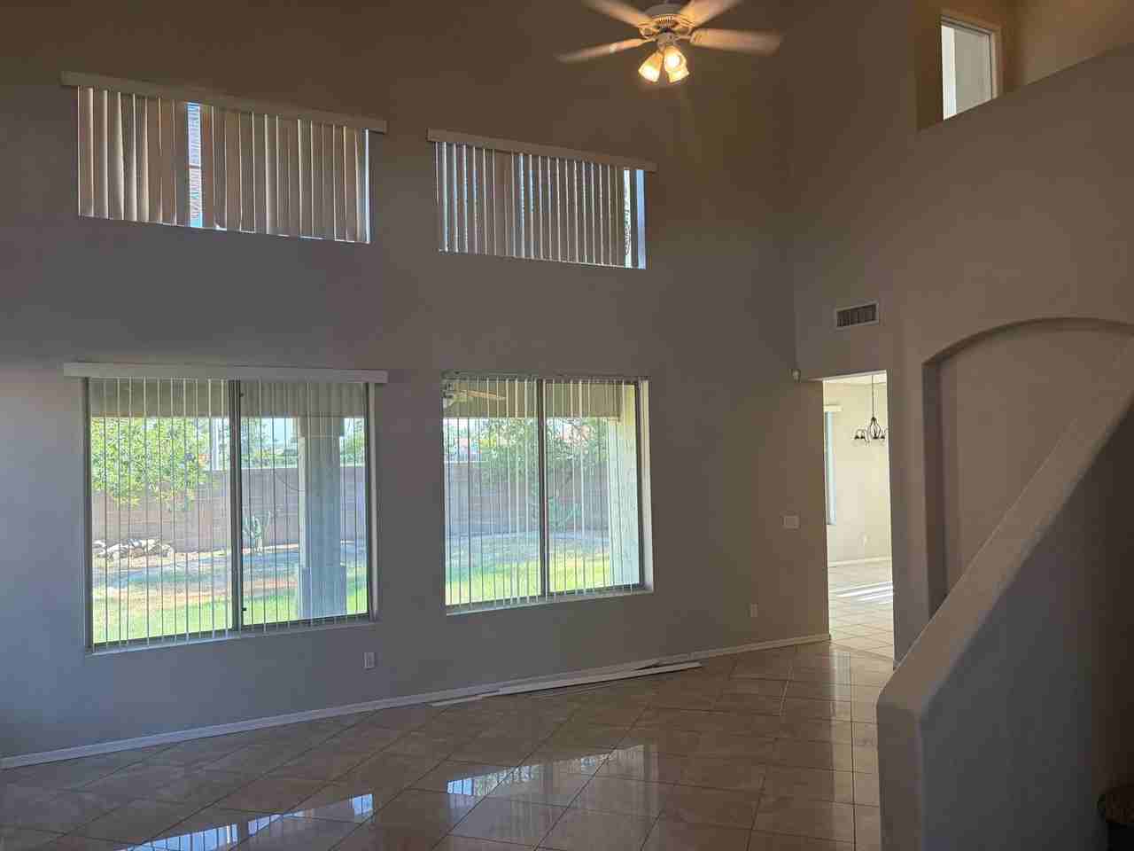 1463 W Bluejay Dr - Photo 4 of 14