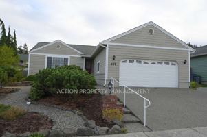 featured image of 627 W Summer Breeze Ln