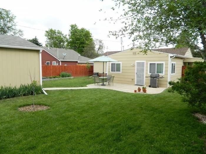 2635 Olive St - Photo 2 of 8