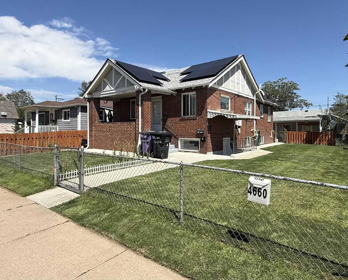 4662 Williams St #D - Photo 4 of 17