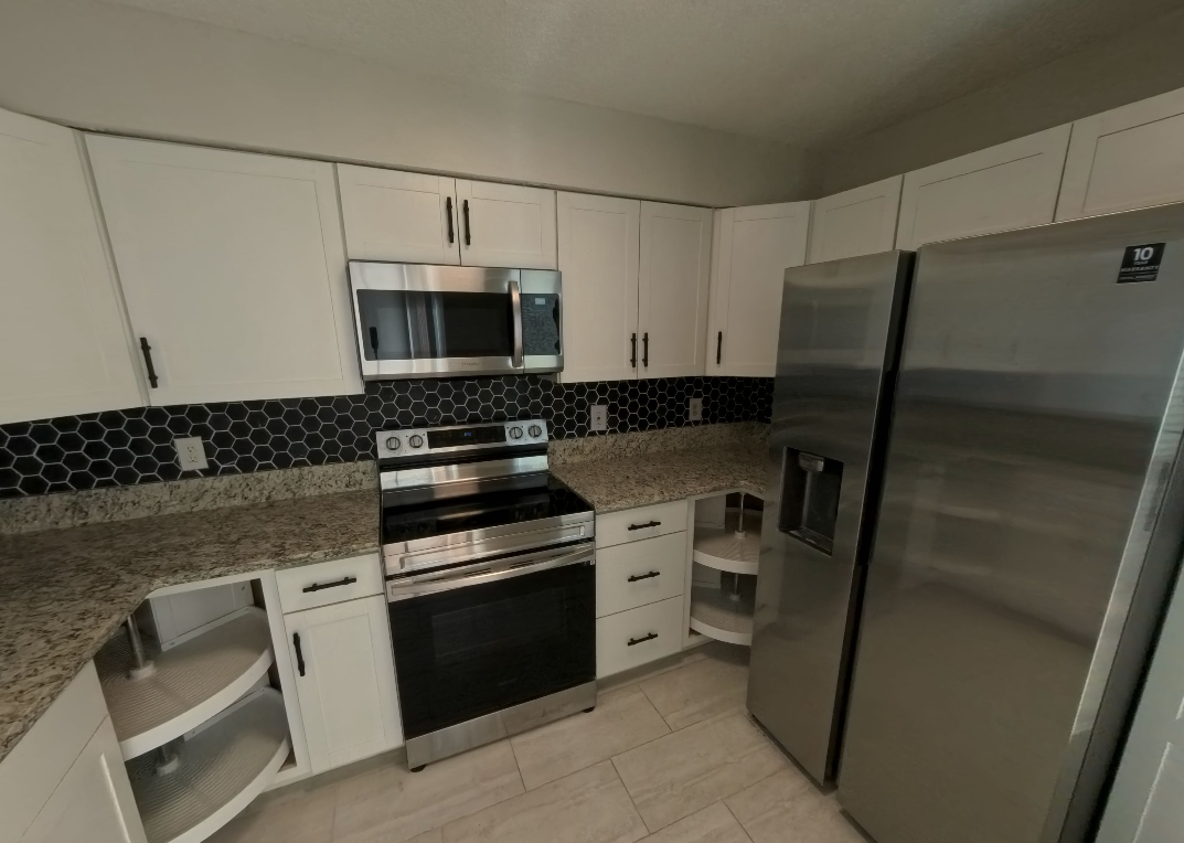 8319 Daisy Ln S - Photo 6 of 20