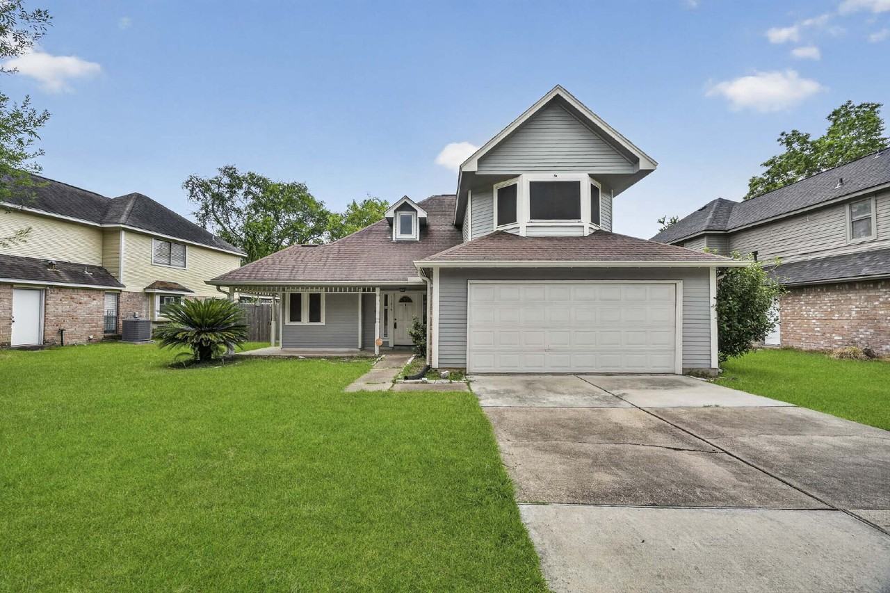 11214 Hambleton Way - Photo 3 of 32