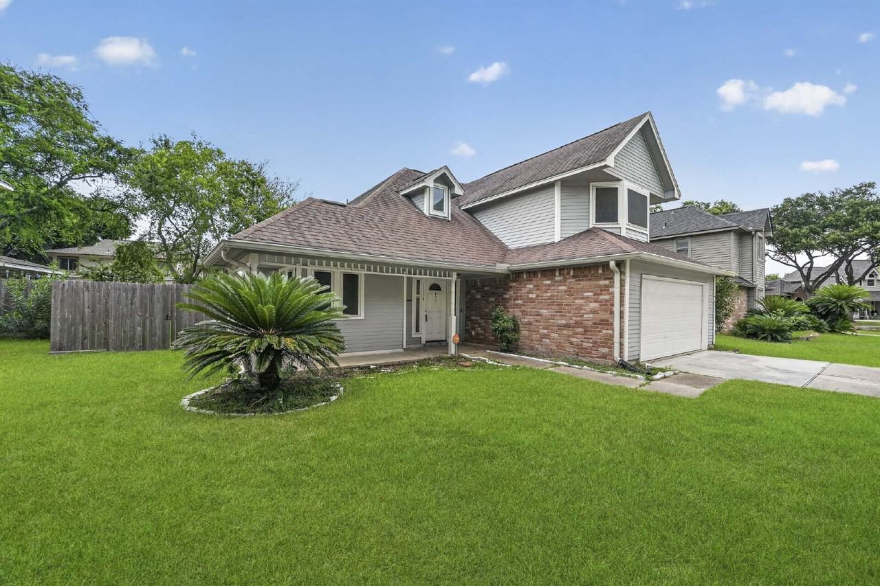 11214 Hambleton Way - Photo 4 of 32