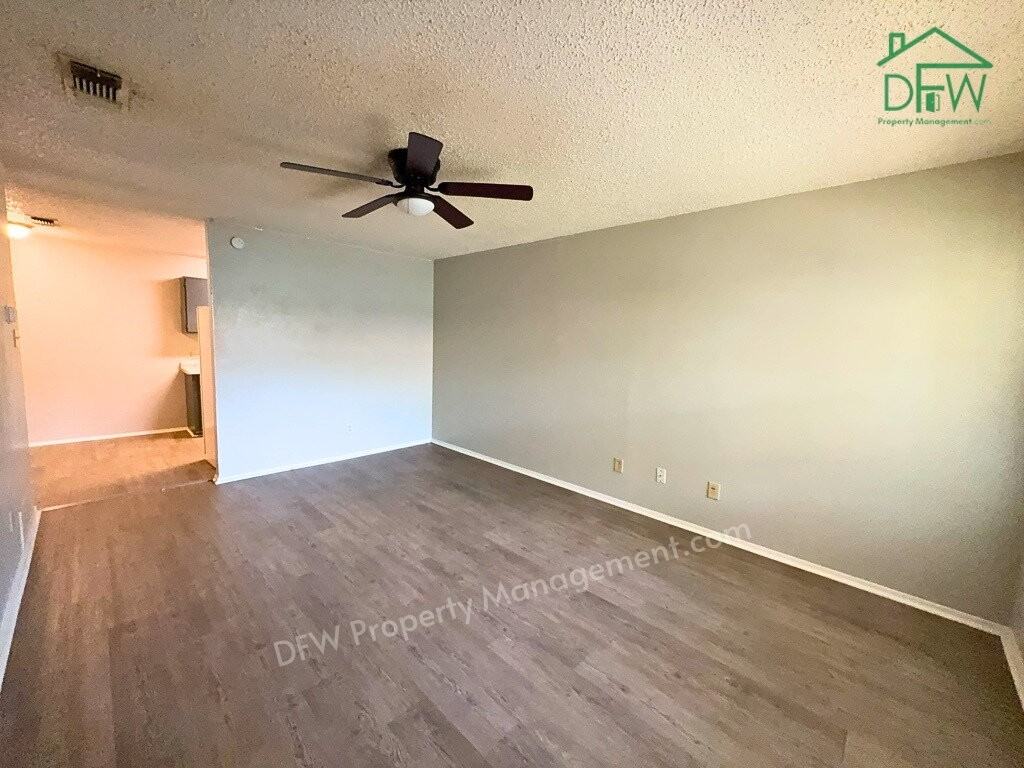 219 Fry St #5 - Photo 6 of 12