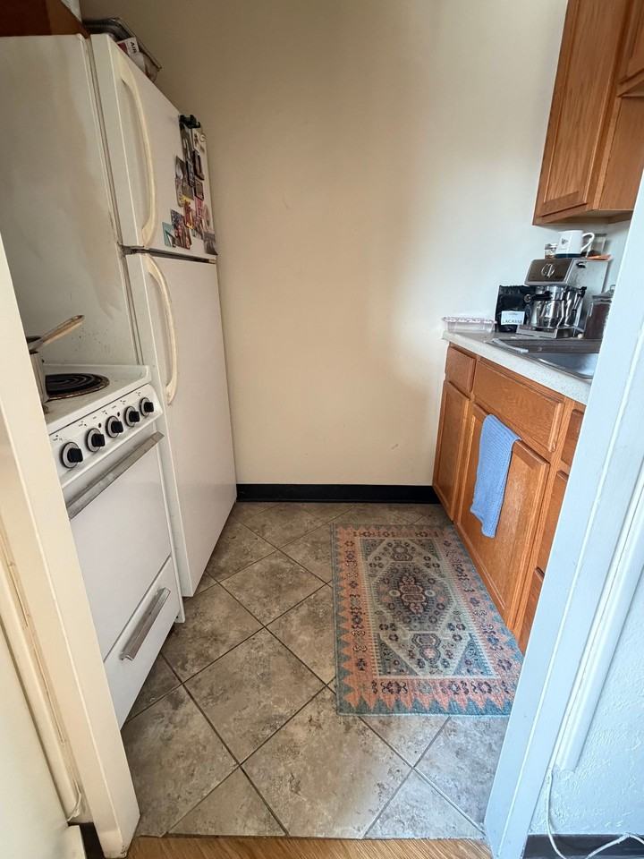 Ellsworth Towers - Photo 4 of 16