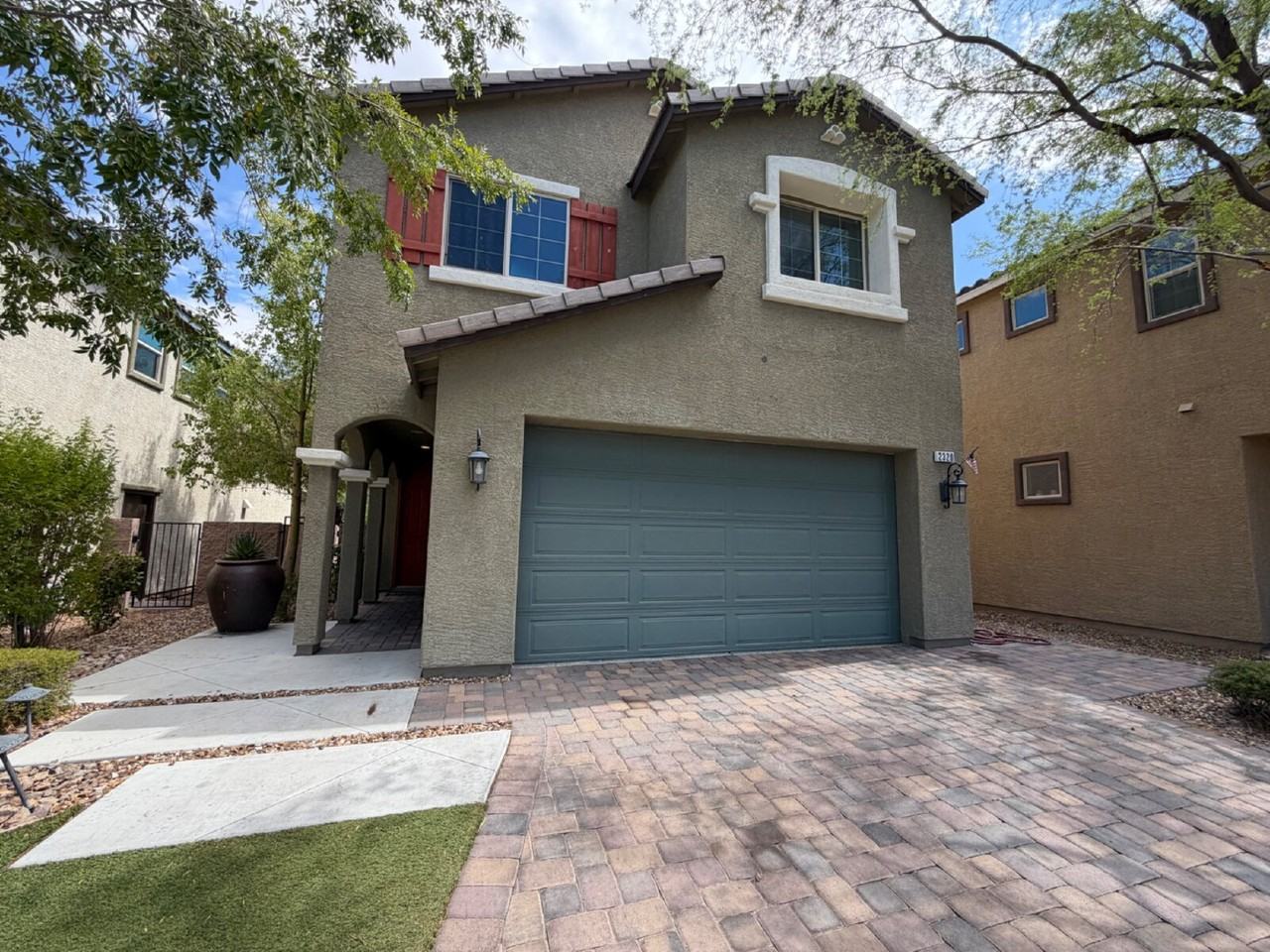 2320 Sky Island Dr - Photo 3 of 50