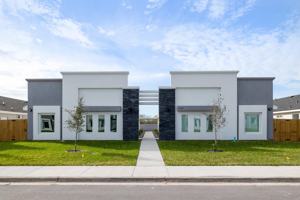 featured image of 3504 Frio Ave