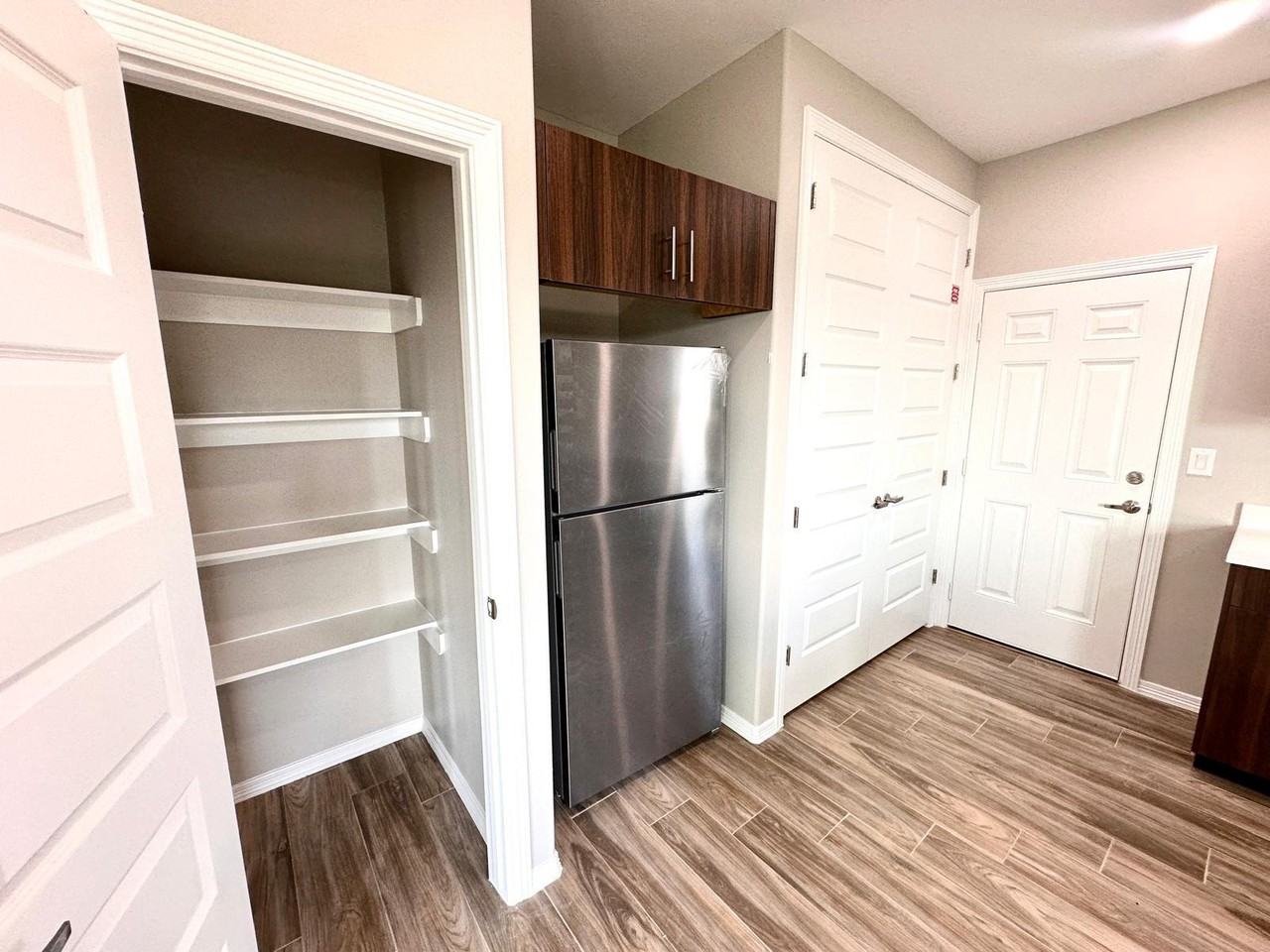 3908 Walnut Ave Apt 2 - Photo 6 of 18