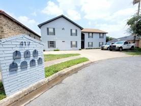 417 E Ulex Ave Apt 1 - Photo 1 of 1