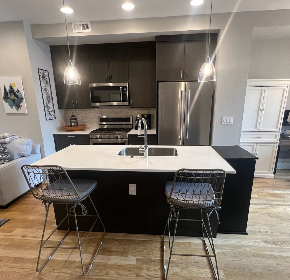 3822 Zenobia St - Photo 7 of 10