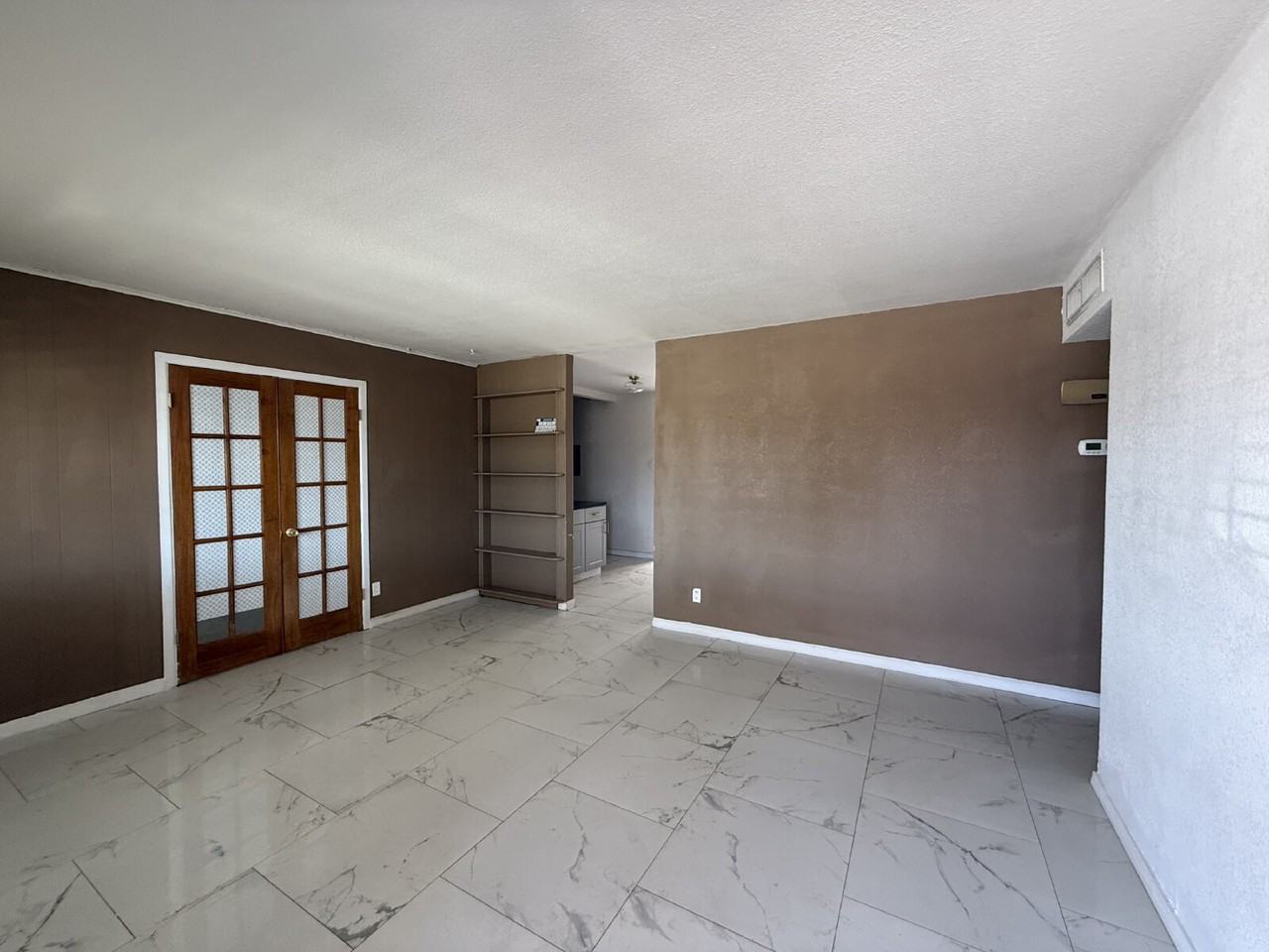 5725 Wren Ave - Photo 5 of 26