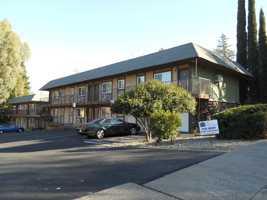 featured image of 1615 Olive Ave