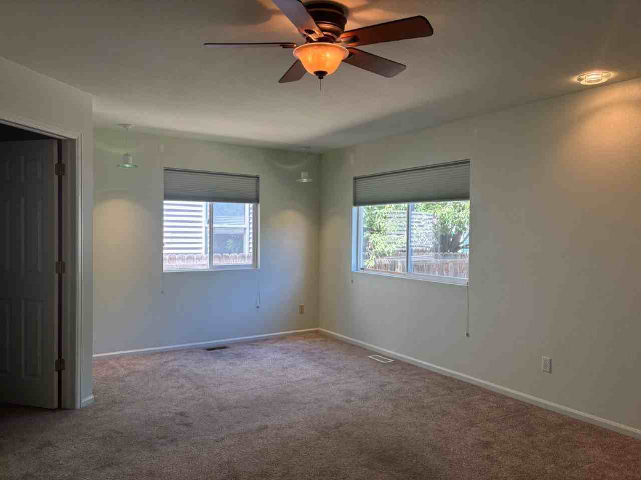 1370 Trail Ridge Rd - Photo 7 of 19