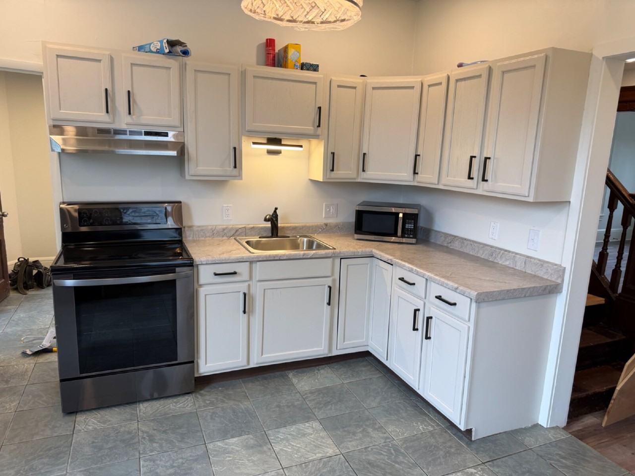 709 Main St - Photo 6 of 19