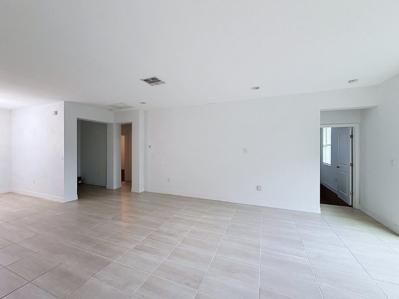 212 Grouper Ct - Photo 3 of 15