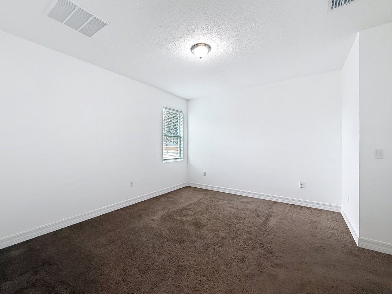 212 Grouper Ct - Photo 6 of 15