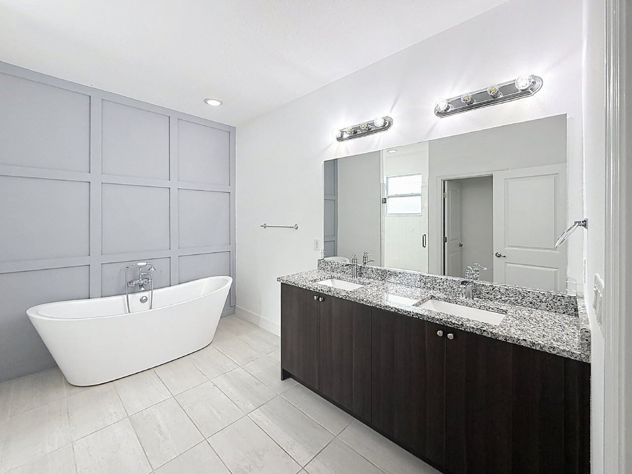 212 Grouper Ct - Photo 7 of 15