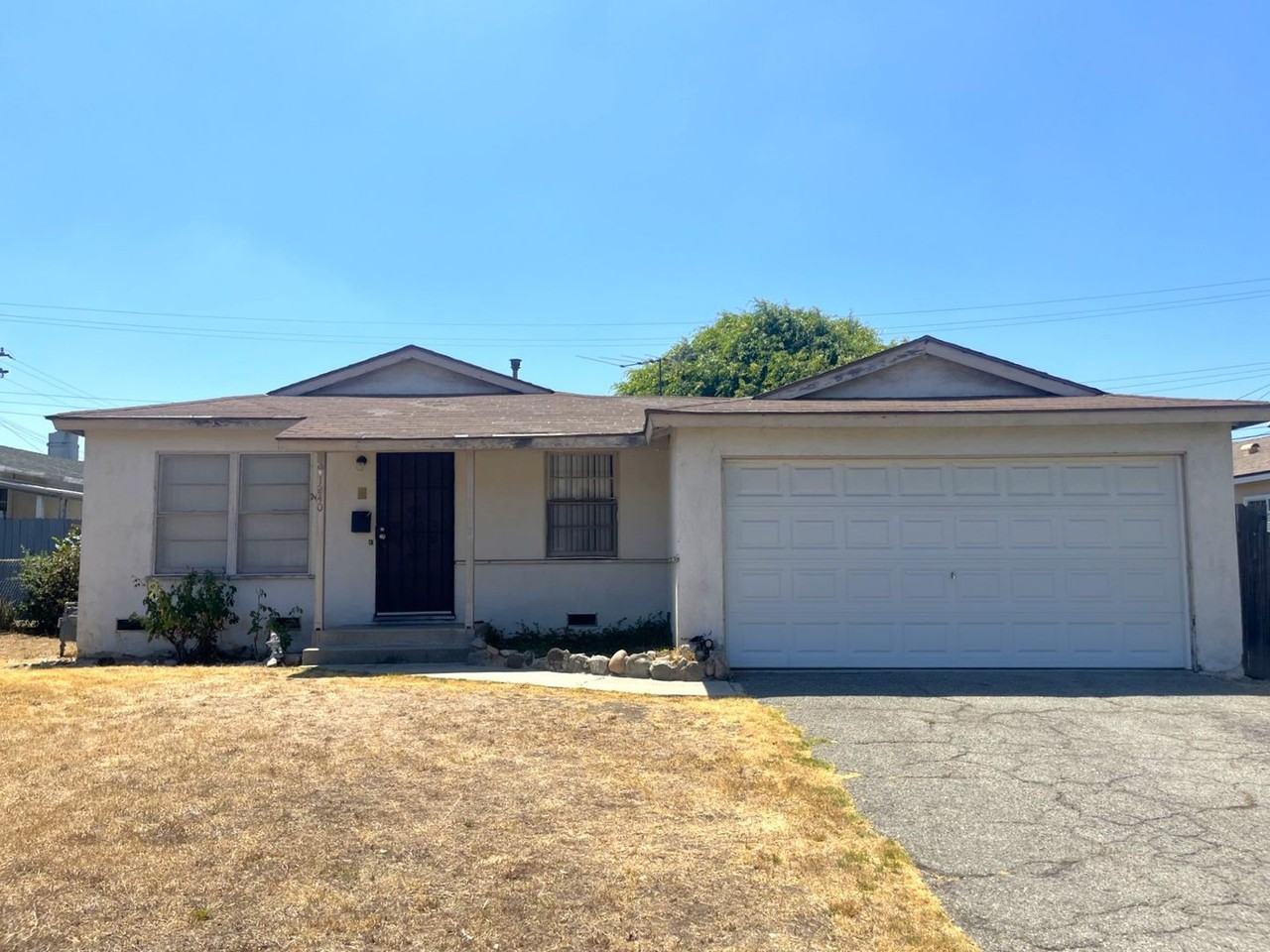 1240 Allen Ave - Photo 3 of 35