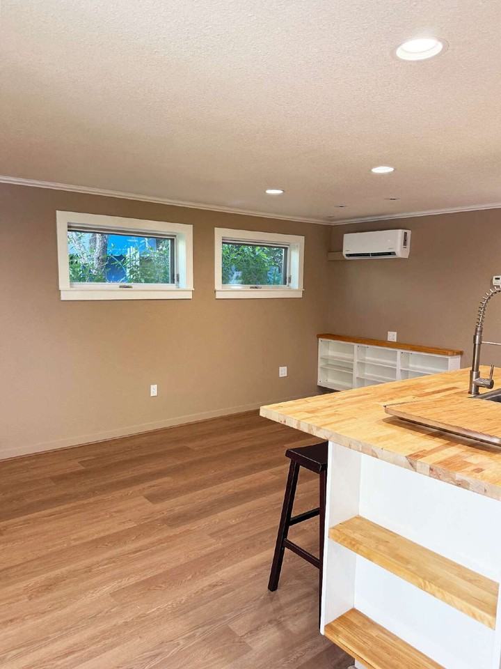 225 Orchard Ave - Photo 7 of 21