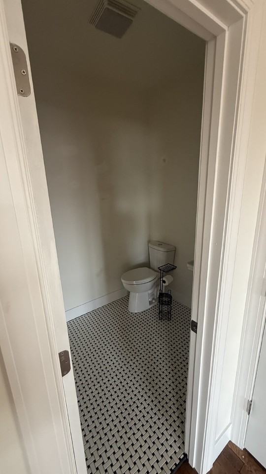 106 Main St W #3 - Photo 7 of 9
