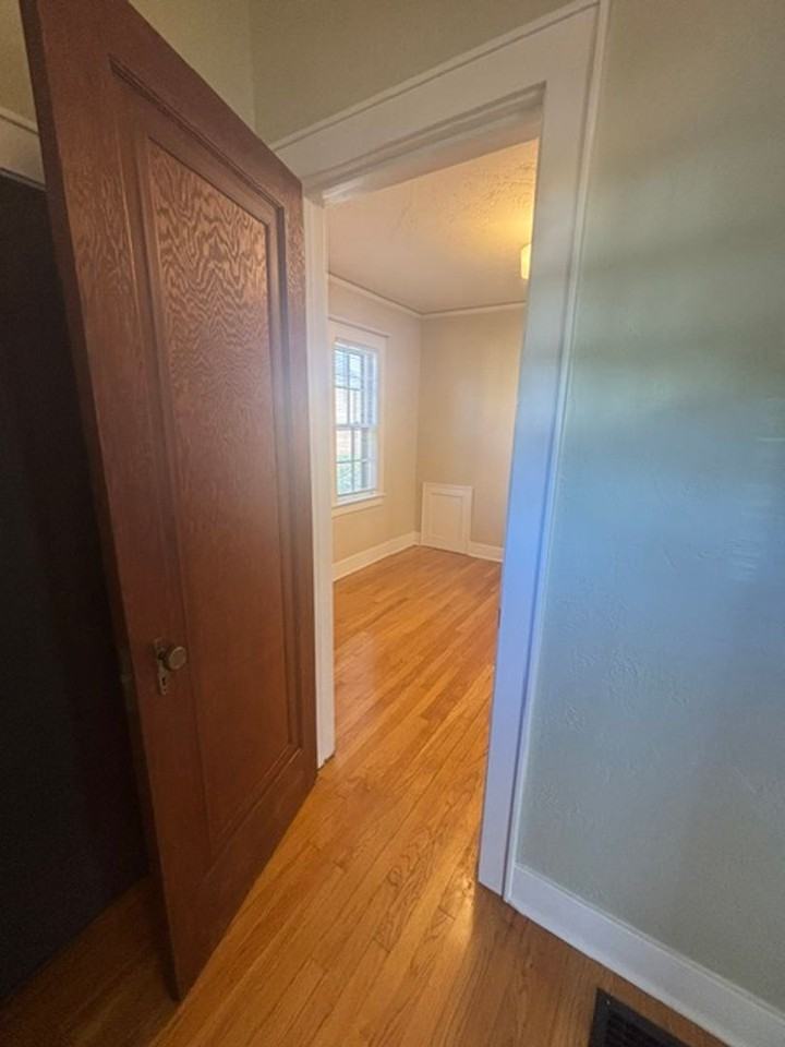 2817 Pioneer Ave - Photo 6 of 50