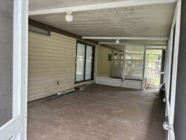 featured image of 3304 J And J Manor Rd