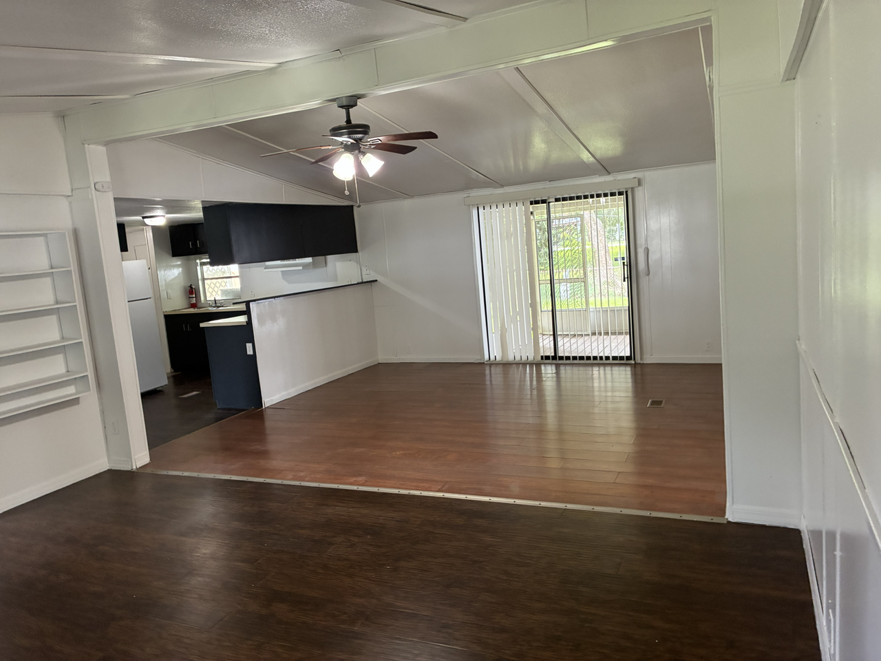 3304 J And J Manor Rd - Photo 2 of 16