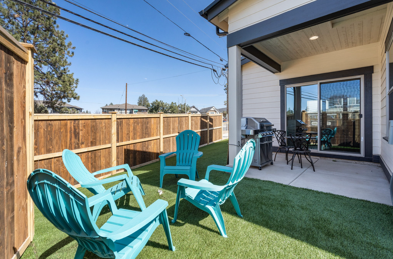 61579 Lucia St - Photo 5 of 38