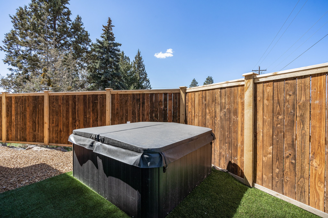 61579 Lucia St - Photo 6 of 38