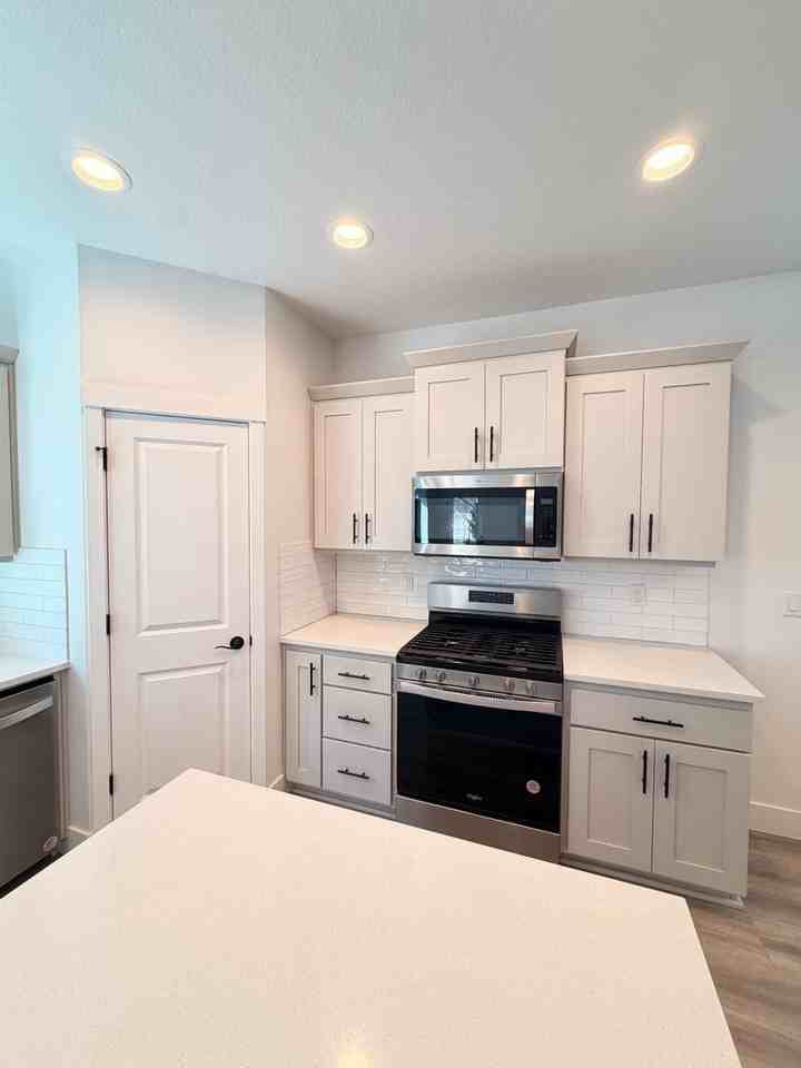 3481 Snowberry Rd - Photo 6 of 27
