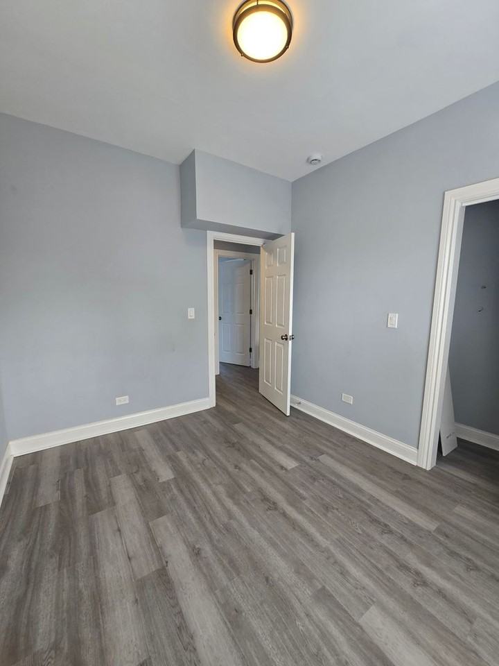 1111 W 62nd St - Photo 7 of 17