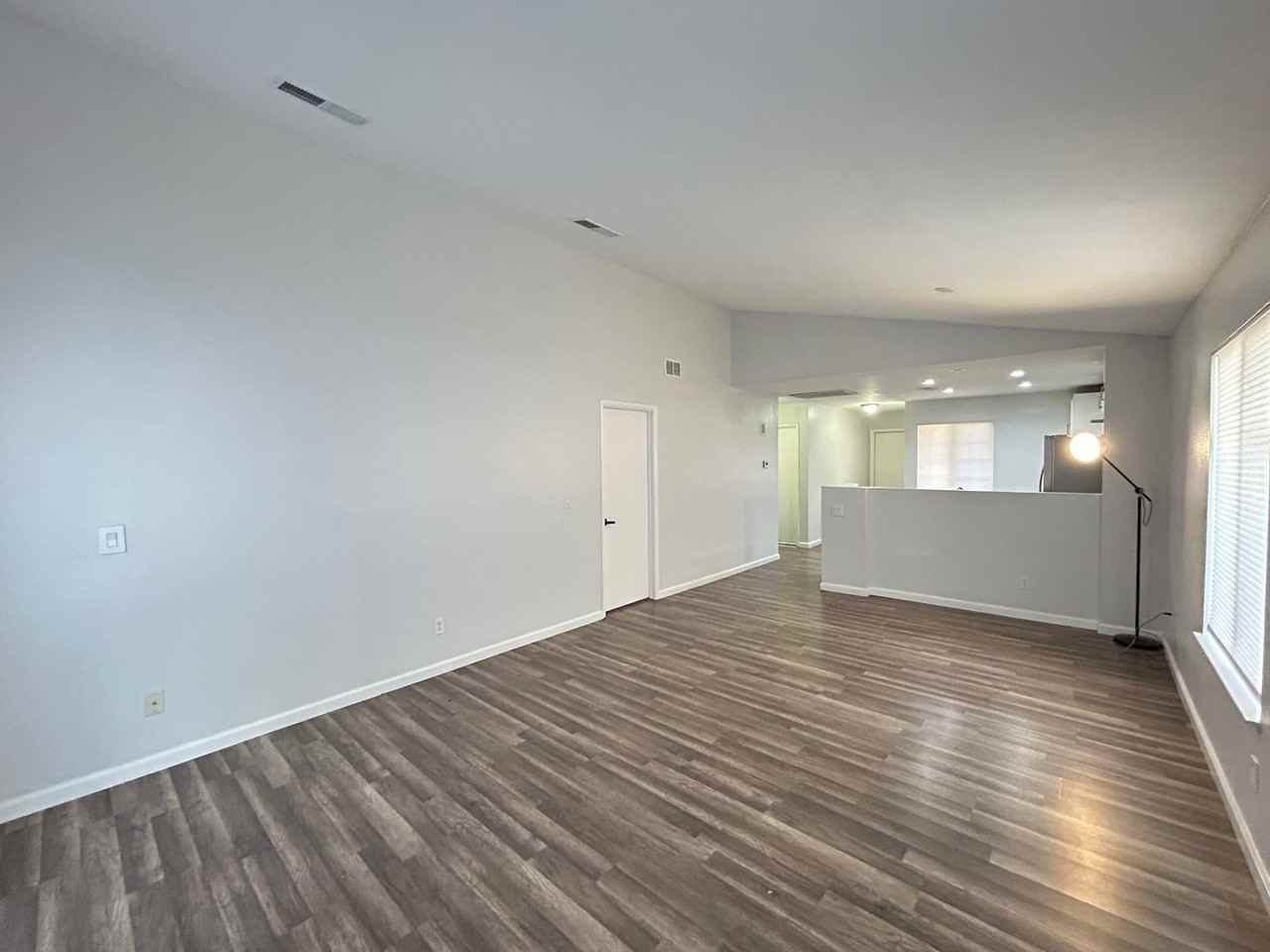 7135 Shadow Crest Dr - Photo 6 of 16