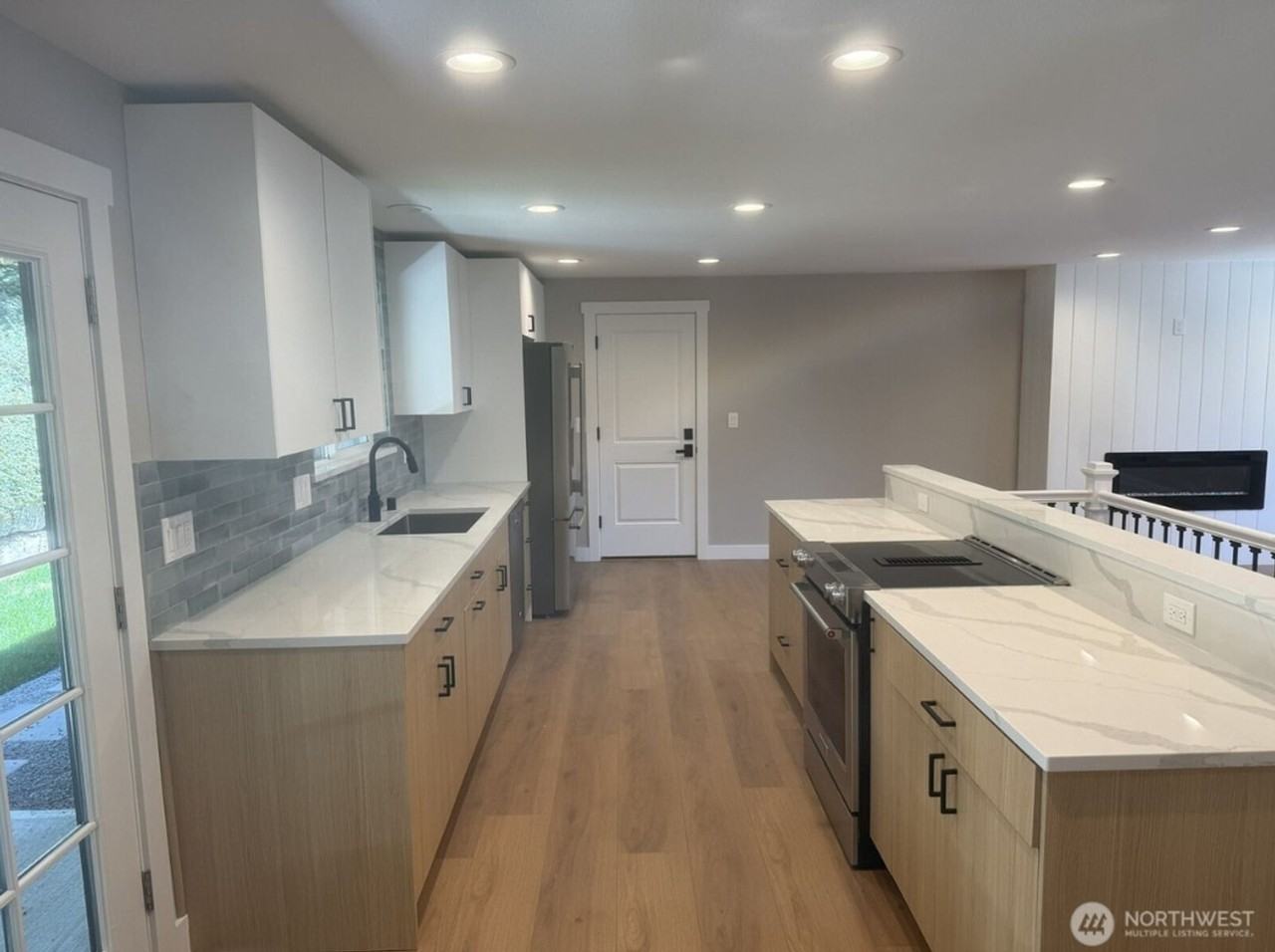 4515 Chrisella Rd E - Photo 4 of 21
