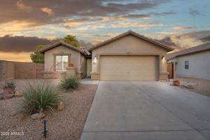 featured image of 42059 W Cheyenne Dr