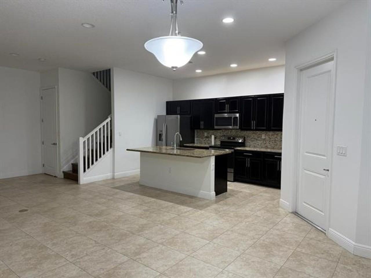 12466 12466 NW 17th Ct th 12466 - Photo 3 of 15