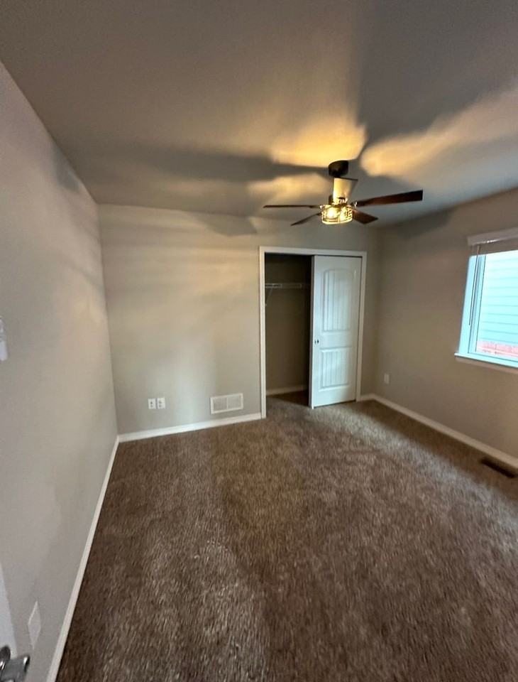 9833 Wando Dr - Photo 4 of 14