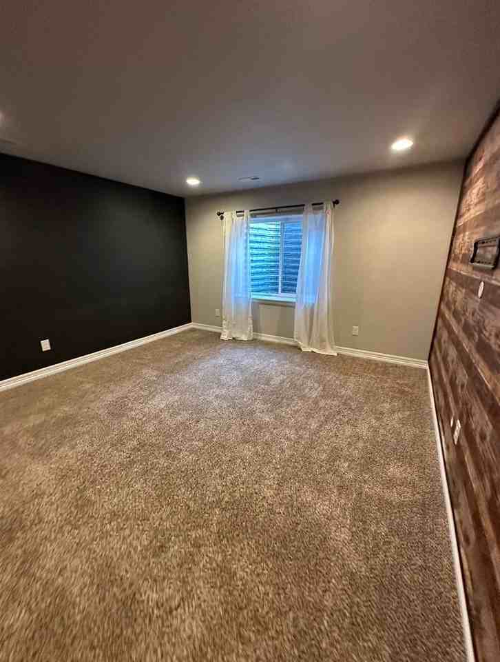9833 Wando Dr - Photo 5 of 14