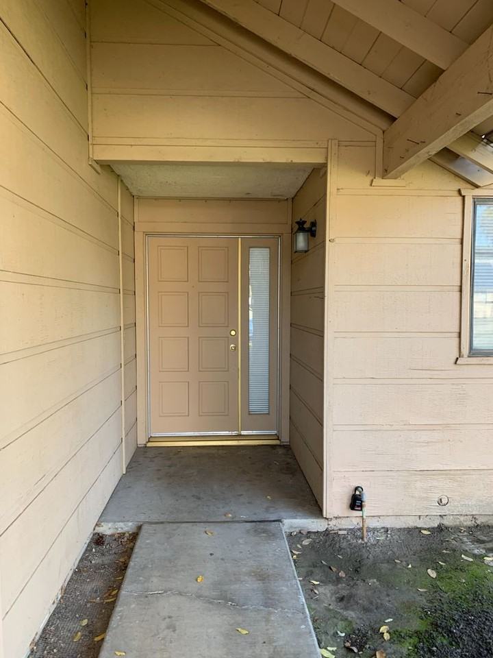 4525 Trumbull Dr - Photo 3 of 20