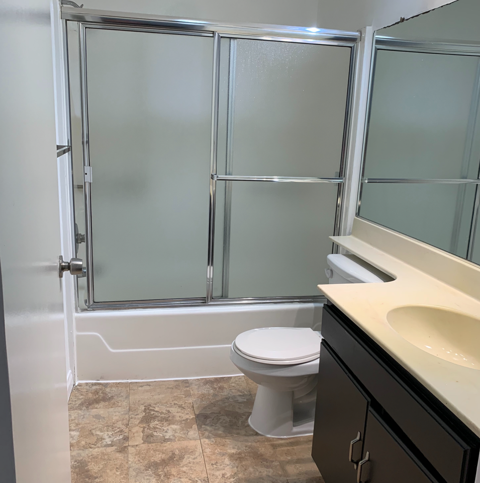 7037 Alabama Ave - Photo 6 of 9